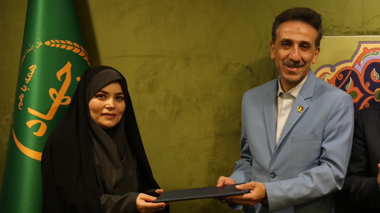 نوید4_crop