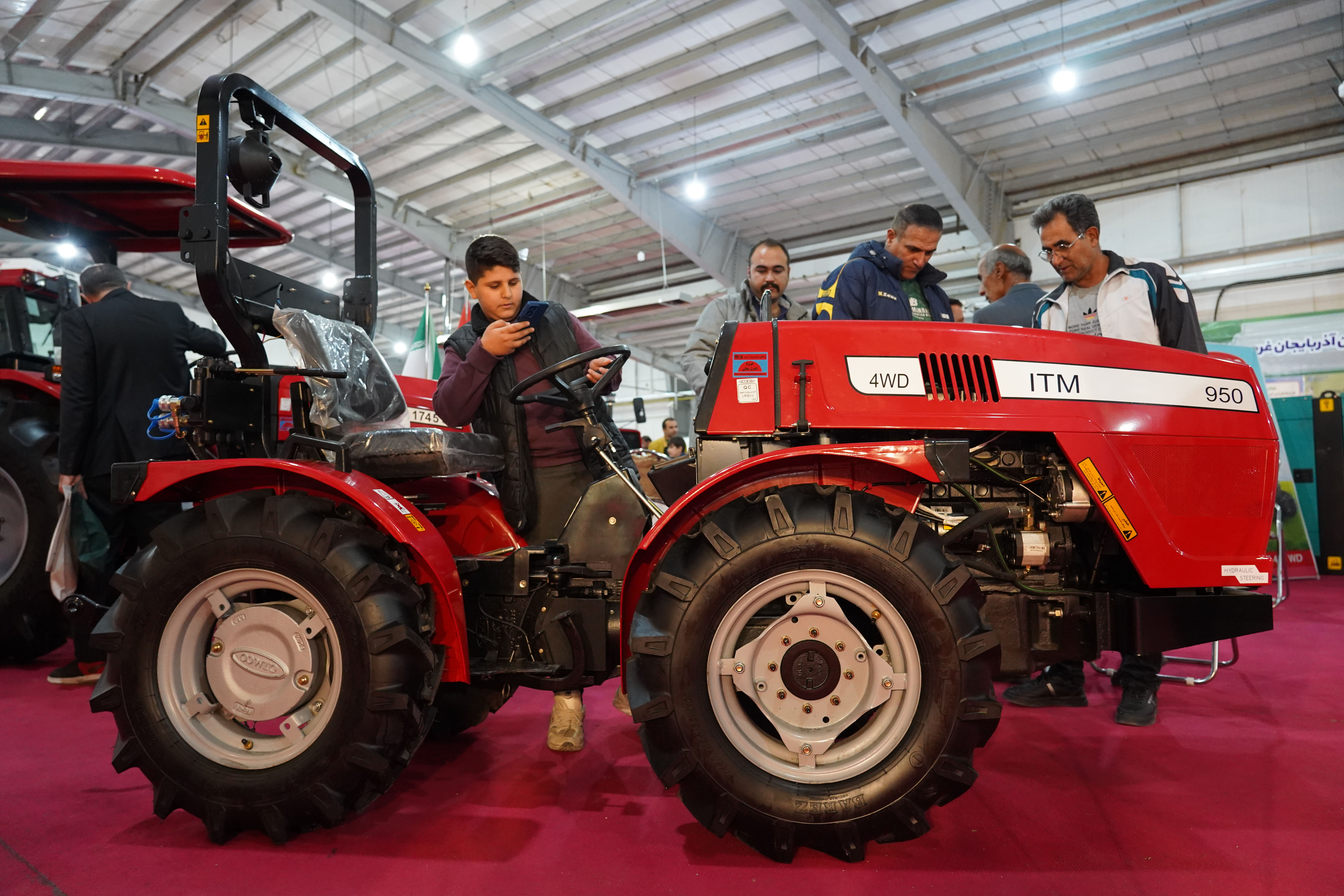 a87bbe77-c849-4c34-8c62-fc9b44629c2a