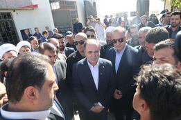بازدید وزیر جهادکشاورزی از مزرعه زعفران و صنایع فرآوری و بسته‌بندی در کبودرآهنگ